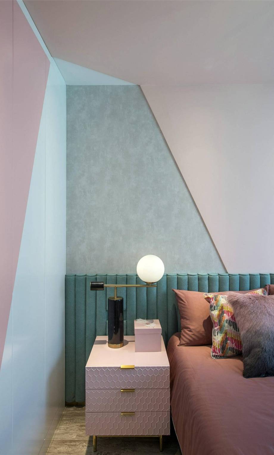 Bedroom - section 4 2